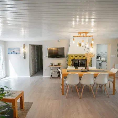 Rózsa Vadkerti Tó Villa